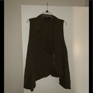 Olive green vest with embellishments- Torrid - 2X